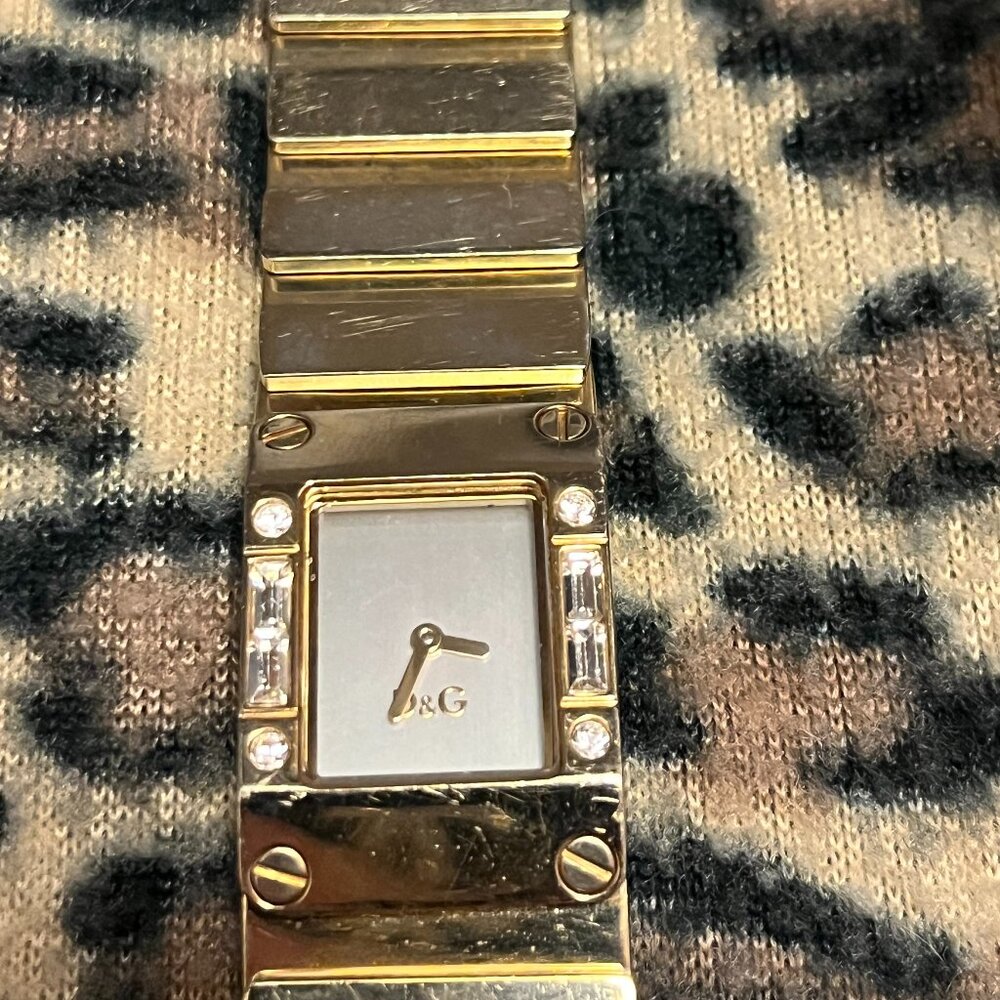 Dolce & Gabbana D&G DW0346 Kilt Women's Golden Stainless Steel Bracelet Watch - Picture 7 of 10